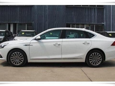 C级车只要15万起，车长5米不输奥迪，叫板宝马730！