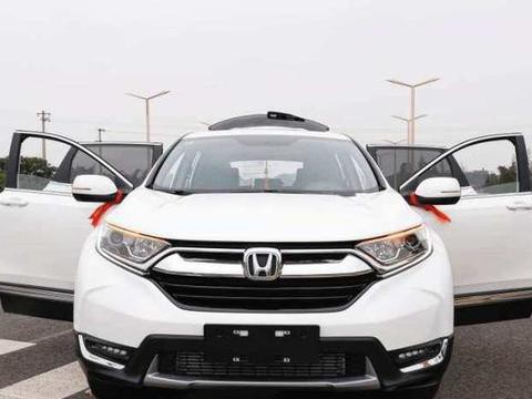 本田CR-V, 车主：空间没得说，2000公里了油耗还在10以上！