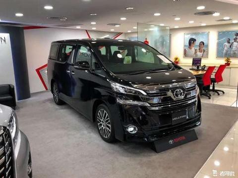 香港被抢疯的保姆MPV 落地仅40万 空间比丰田埃尔法还大