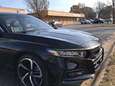 本田十代雅阁已在路上，低配1.5T＋CVT，能干得过迈腾？