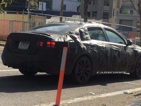 日产全新天籁再露面！明年上市！买雅阁和凯美瑞的不再等等？