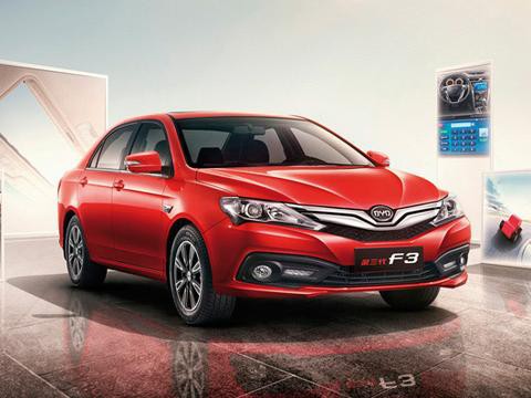 4万块的“国货卡罗拉”，外观长得像，还是“开不坏”的国产神车