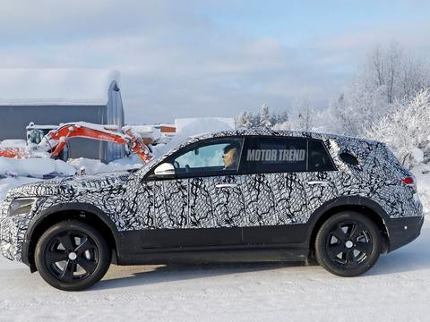 奔驰全面布局新能源车！EQ C今年第三季度发布！