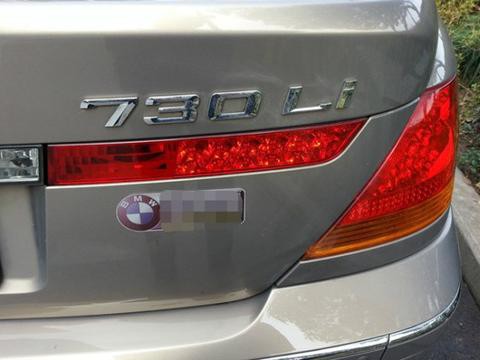 2万块入手03年宝马730LI，称春节回家再也没人敢小瞧了