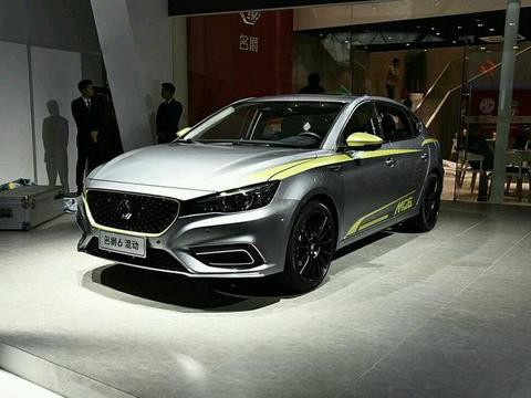 国产又一力作！比动力能让思域完败，关键油耗仅1L