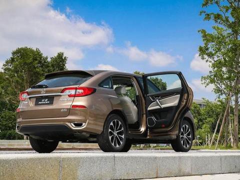 这车8秒破百，油耗却不到6L，本田SUV的确让人说服！已卖疯