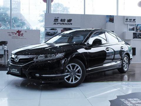 思铂睿PK阿特兹，谁才是中级轿车中的运动小能手？