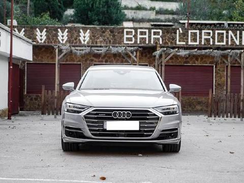 奥迪再出神车，长度超5米3，轴距3米1，内饰肩比保时捷，完虐奔驰