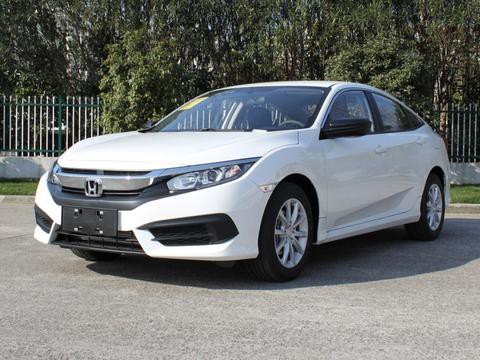 这车十年开不坏，一箱油跑1000多公里，加价2、3万抢破头！