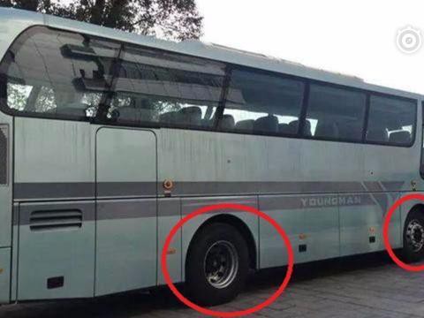 为啥大型客车和货车的轮毂都是前凸后凹？