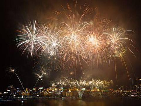 不到10万，这几款热销车型的设计不输豪华品牌！