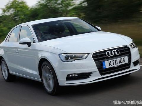 奥迪这款车20万能落地，加95号油，百公里油耗5.7L，标配双离合