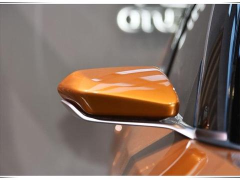 国产奔驰终于来了！百公里加速5.8秒，比宝马X6还拉风