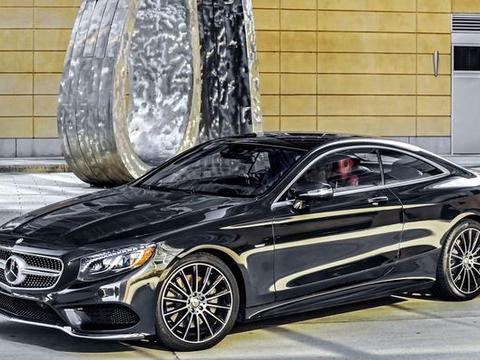 想阻止奔驰成为豪华市场老大？一次车展几款新车，宝马奥迪看蒙了