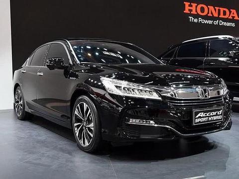 省油！它是迈腾唯一害怕的对手，百公里油耗4.2升续航超1500公里