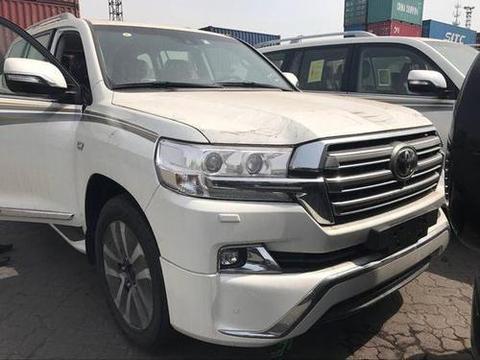 17 款丰田酷路泽 5700 卓越性能至尊底价提！