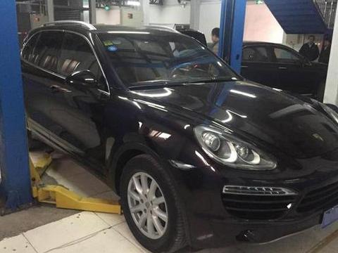 45万买保时捷心里很不舒服！车商：卖你这么便宜，还想要好车？