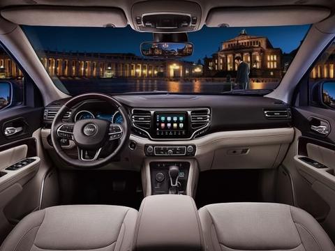 Jeep大指挥官发布内饰官图 风格温馨/车身尺寸与汉兰达相近