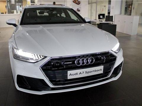 全新一代奥迪A7，颜值太高，奔驰CLS这几年都难赶上了！