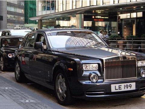 滴滴打车碰上劳斯莱斯幻影，司机师傅的一句话让我恍然大悟...