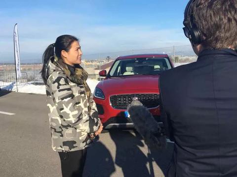 日内瓦直击 |传统、优雅的英国品牌，竟然同时触“电”新能源SUV