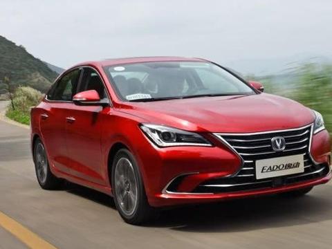 “国产雷克萨斯”上市，外形内饰和油耗皆优于帝豪GL，7万起售