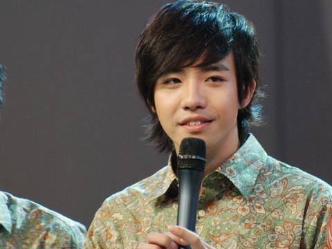 他靠“快男”出道,非常值得看的一篇文章