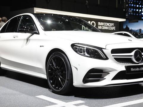 它是钢炮界的信仰，玩车的人把它当成梦想，然快停产了！