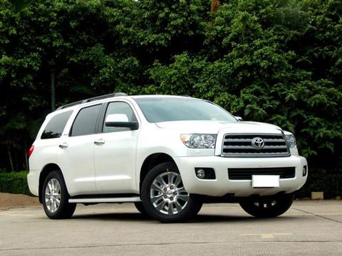 30万挤破头买汉兰达？在美国能买这货，大得能让宝马X5认怂