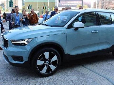 颜值比奔驰GLA帅，内饰比奥迪强，大哥火了之后，小弟也将成爆款