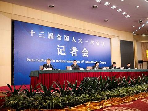 万钢：跟马斯克早认识 欢迎全球电动车企来华