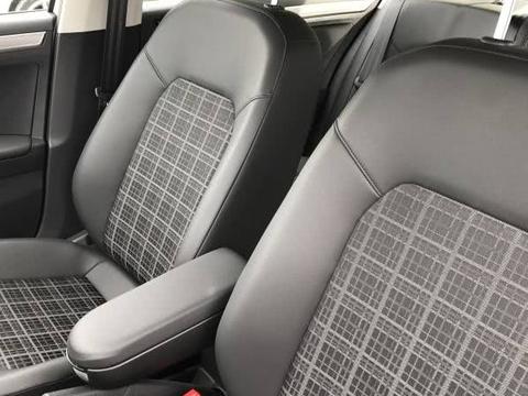 越来越多人不买思域，如今流行买这车，好开又帅气！