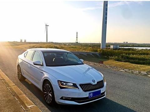 斯柯达速派提车作业：好车带你回忆童年经典