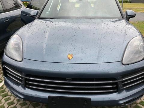 全国首批18新款卡宴到店实拍