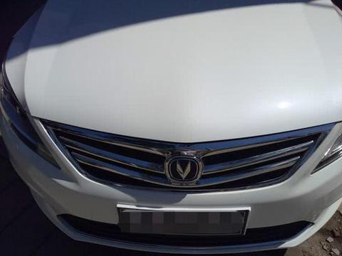 放弃了吉利帝豪，就因为这台车的外观，提了这台车！