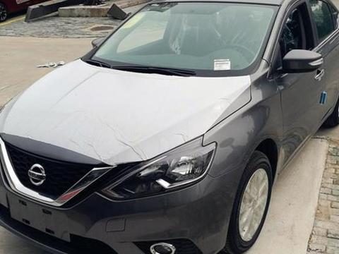 我的轩逸开了几千多公里了，分享选车，购车，改车，保养用车贴