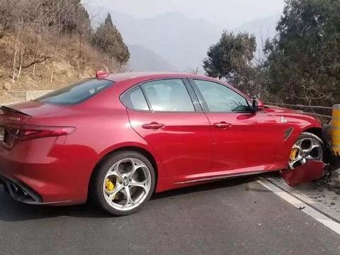 【MOST】国内四叶草媒体首撞，告诉我们掂量自己的重要性