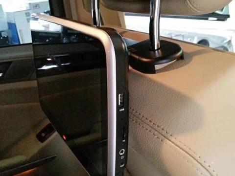奔驰S级S320 S350升级后排娱乐显示器