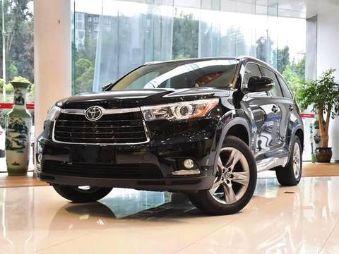 不像途昂途观L拉皮, 专属前脸的汉兰达, 依旧是7座SUV的标杆