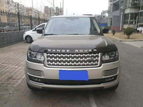 老板开287万元的路虎揽胜春节走亲戚，朋友打开车门时却不由笑了