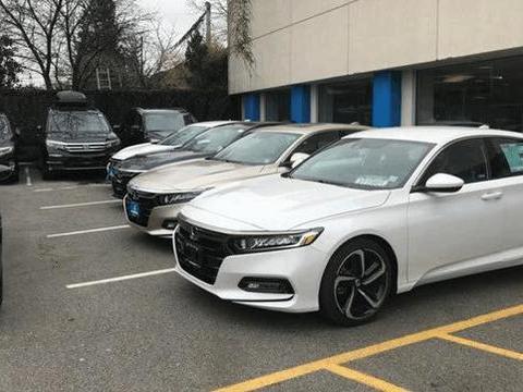 首批十代雅阁抵达国内，外观是帅爆了，没有2.0T+10AT能接受吗