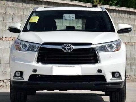 2017款丰田汉兰达和2018款全面对比，该怎样下手才最合适？