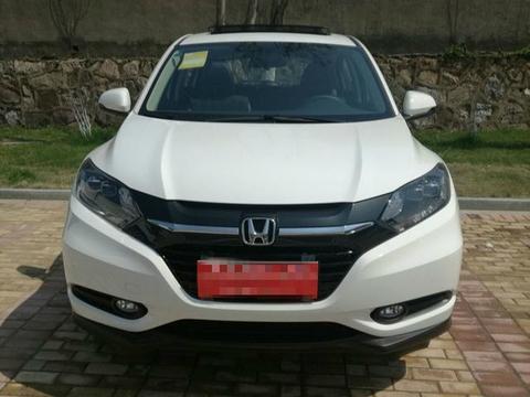 12万能买到最好的SUV，油耗5.9L，性价比超过劲客，月销轻松过万