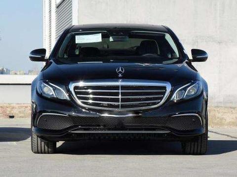 这货彻底拉开奥迪和奔驰的差距，A6级别，可A8都怕它！