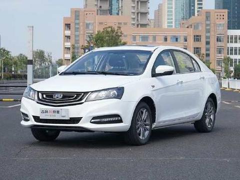 这款国产轿车敢于和合资车较量，就连本田思域都不是对手！