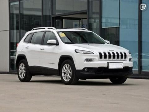 猛降45万，如今只卖15万，完爆奥迪Q5，却臭名远扬？