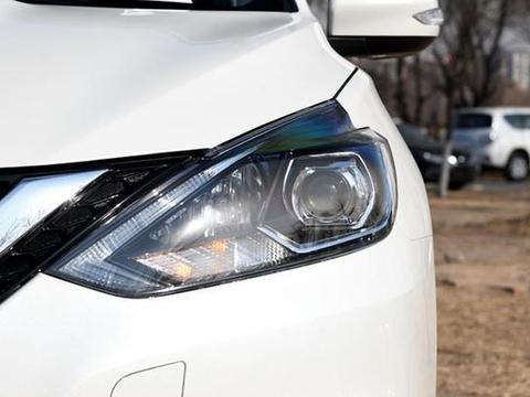 颜值不如卡罗拉，去年销量破40万辆，1.6L+CVT省心省事！