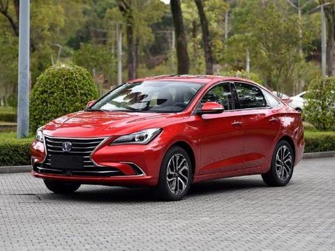 苦等6年终于改款！这车配置还加量不加价，新前脸至少值5万