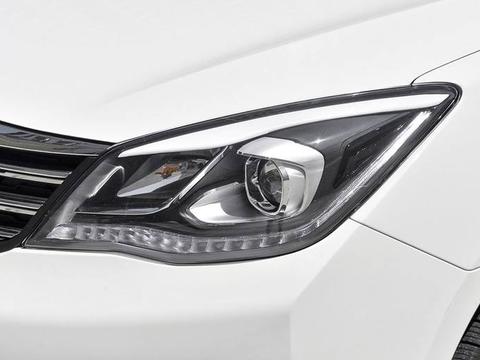 最安全的国产车，超高配置＋ESP，油耗4毛更让人心动