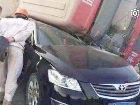 为质量下结论，这款日系车被卡车碾压，但展现出硬气一面